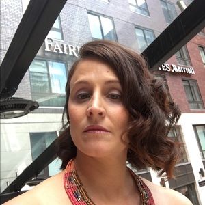 Meet your Posher, Kelly